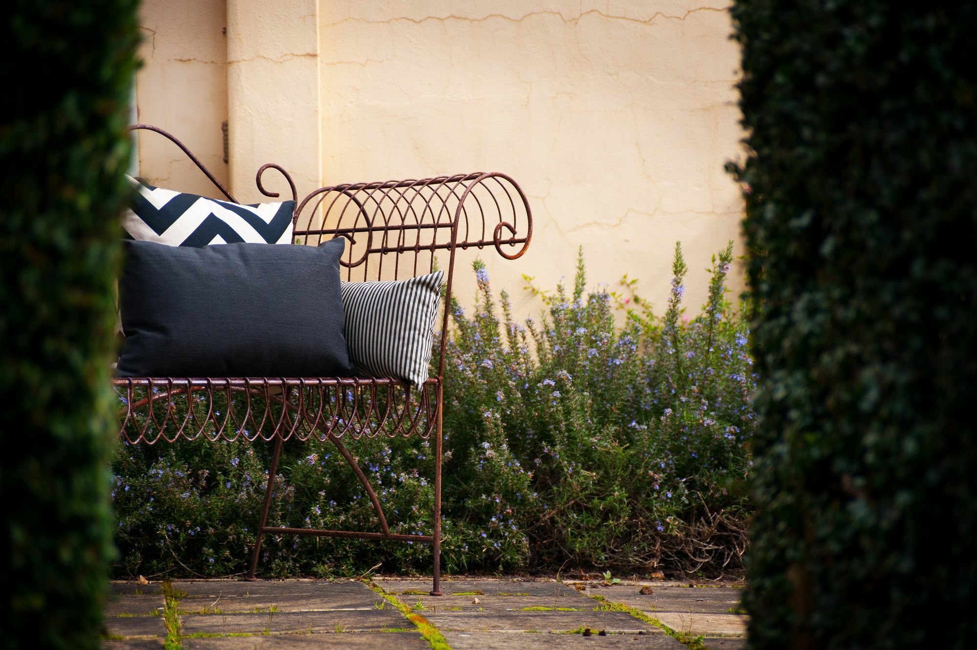 Charlies * Daylesford